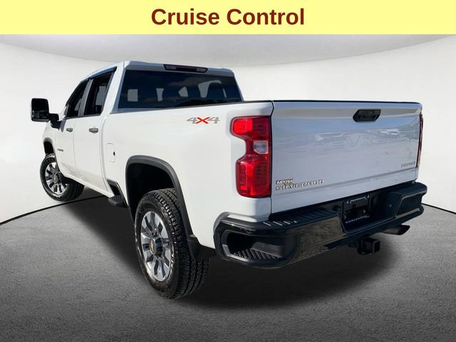 Used 2022 Chevrolet Silverado 2500 Custom w/ Custom Value Package AWD/4WD image 10
