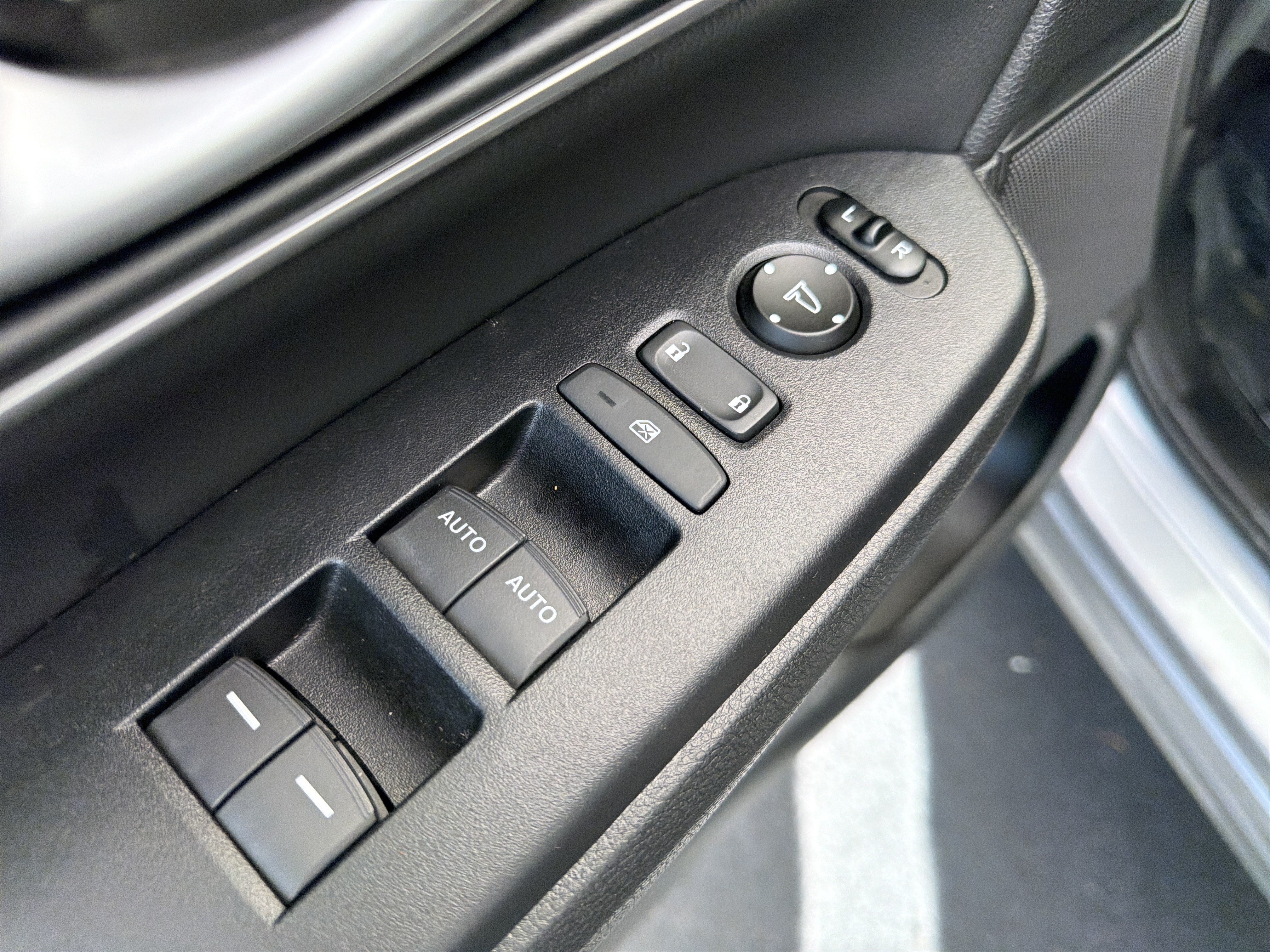 Used 2019 Honda CR-V EX-L image 58