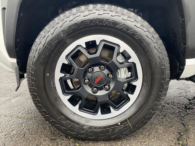 Certified 2025 Toyota 4Runner TRD Off-Road Premium image 10