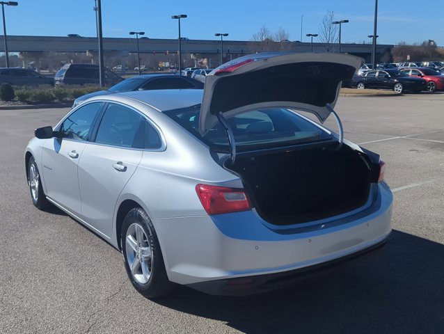 Used 2019 Chevrolet Malibu LS w/ Driver Confidence Package II image 8