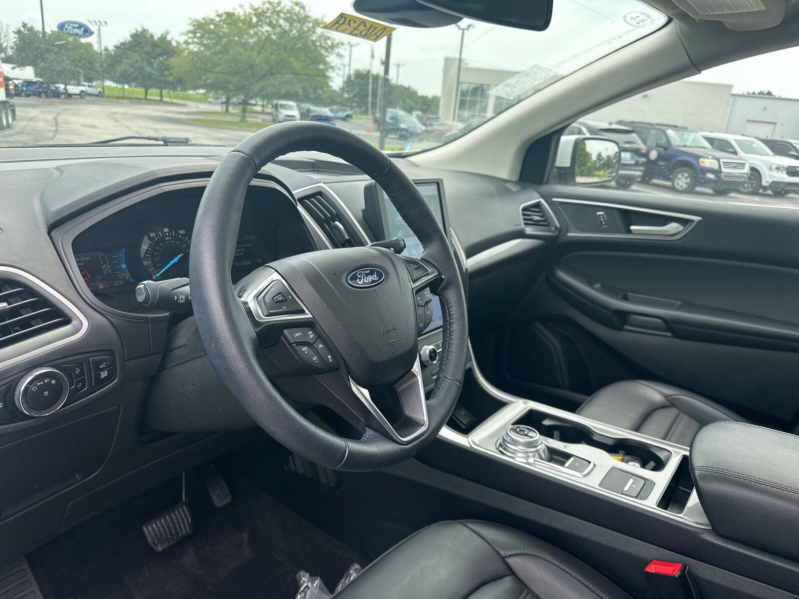 Used 2023 Ford Edge SEL w/ Convenience Package AWD/4WD image 17