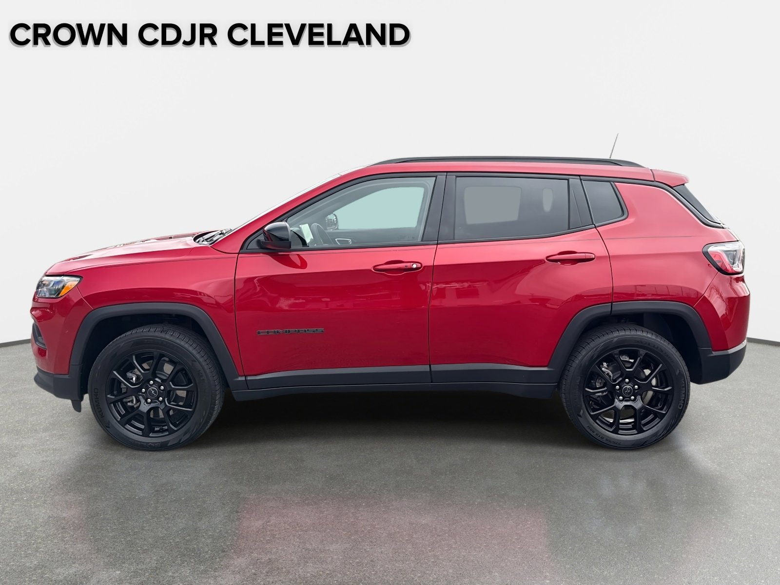 Used 2025 Jeep Compass Latitude w/ Altitude Special Edition image 7