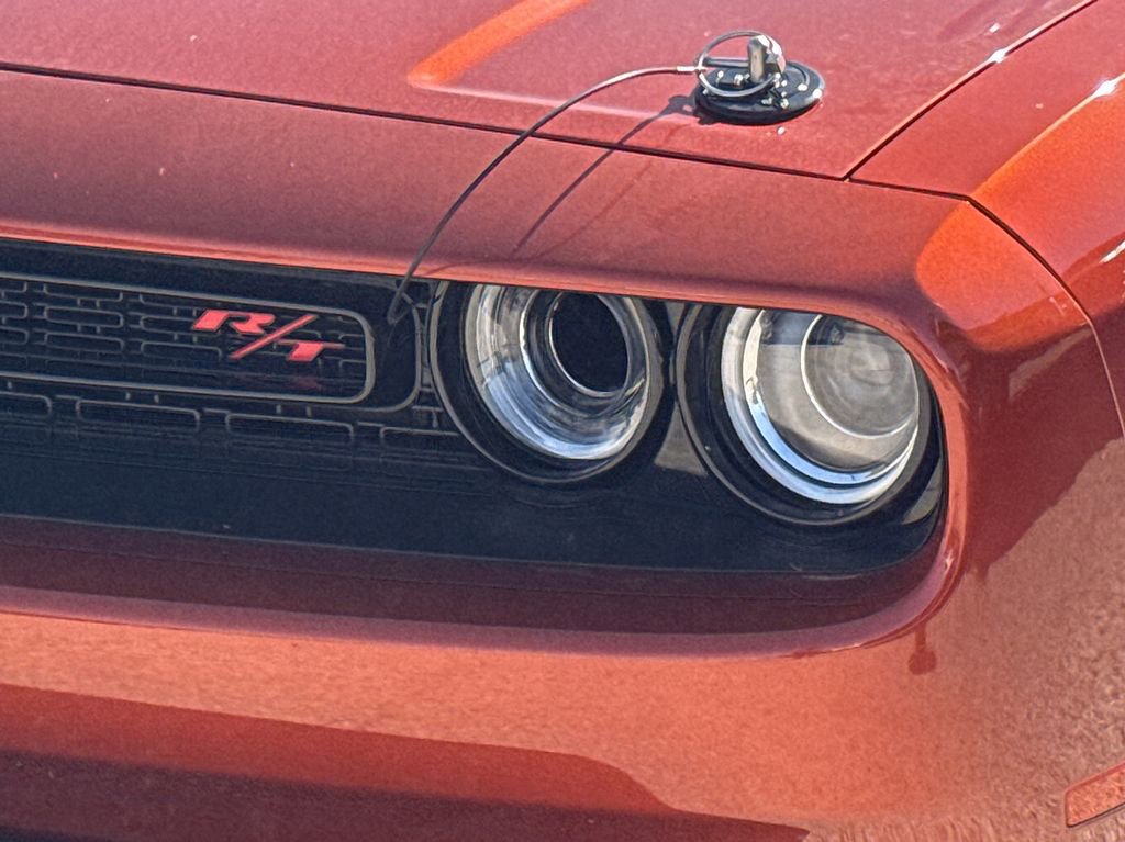 Used 2022 Dodge Challenger R/T Scat Pack w/ Shaker Package RWD image 3