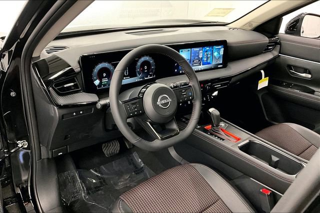 New 2026 Nissan Kicks SR w/ SR Premium Package image 6
