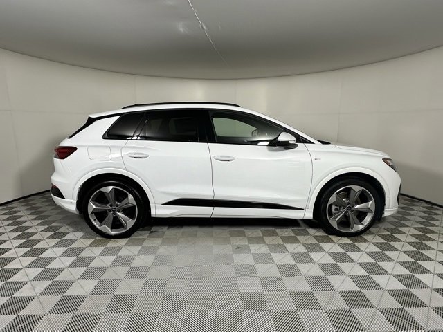 New 2026 Audi Q4 e-tron Premium Plus image 8