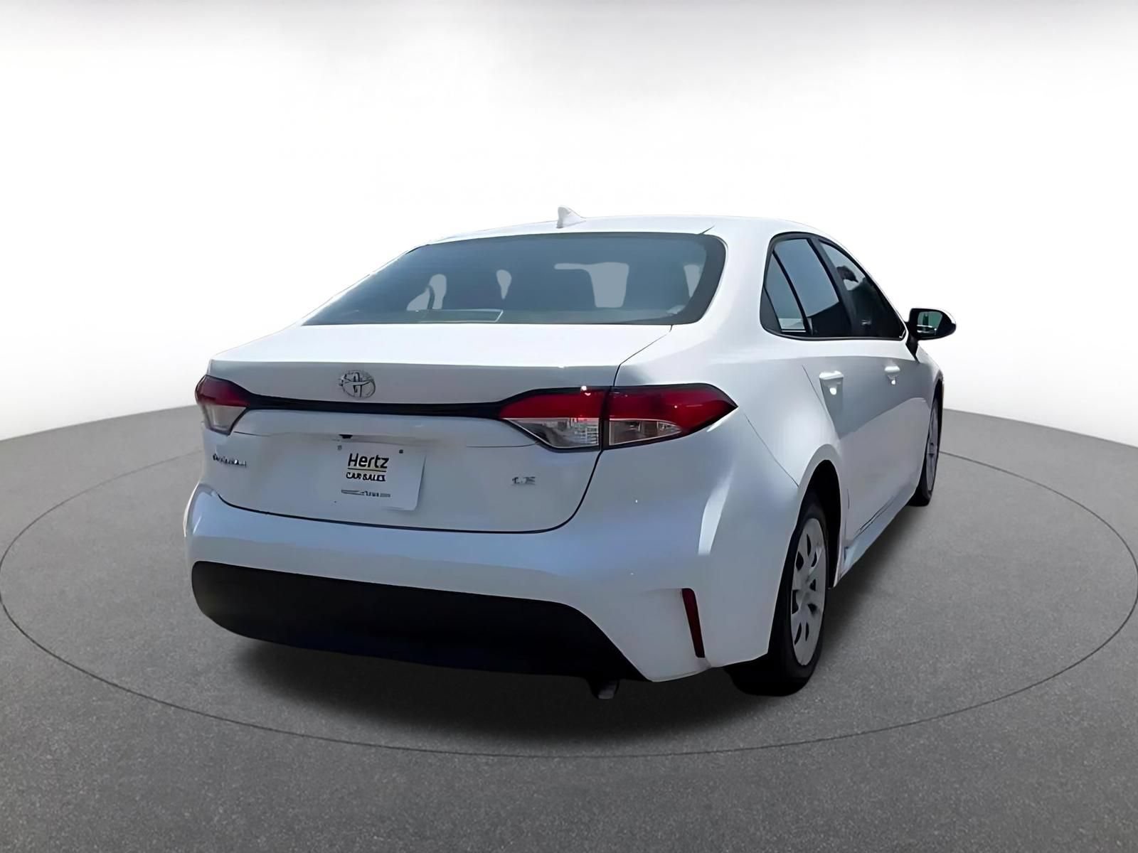 Used 2025 Toyota Corolla LE FWD image 7