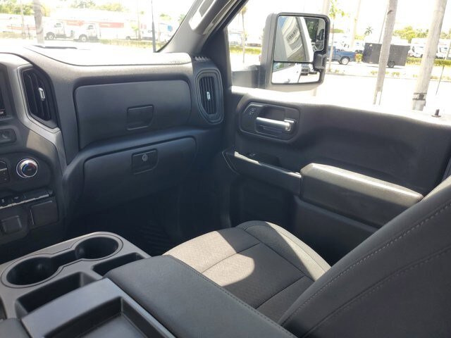 Used 2025 Chevrolet Silverado 2500 Custom w/ Custom Convenience Package RWD image 16