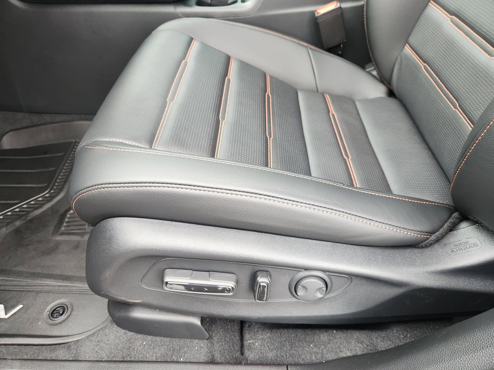 Used 2026 Honda CR-V Sport-L image 29