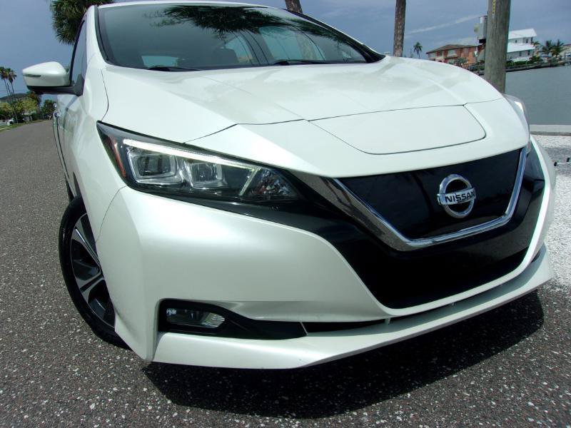 Used 2018 Nissan Leaf SL w/ SL Technology Package FWD image 19