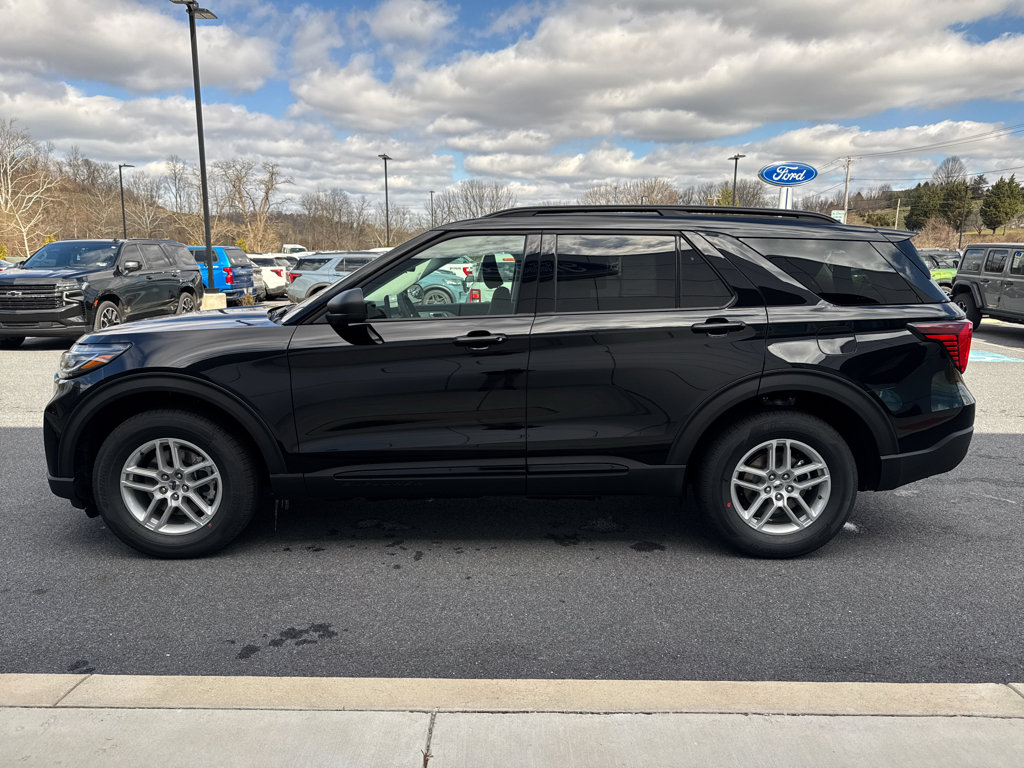 New 2026 Ford Explorer Active AWD/4WD image 12