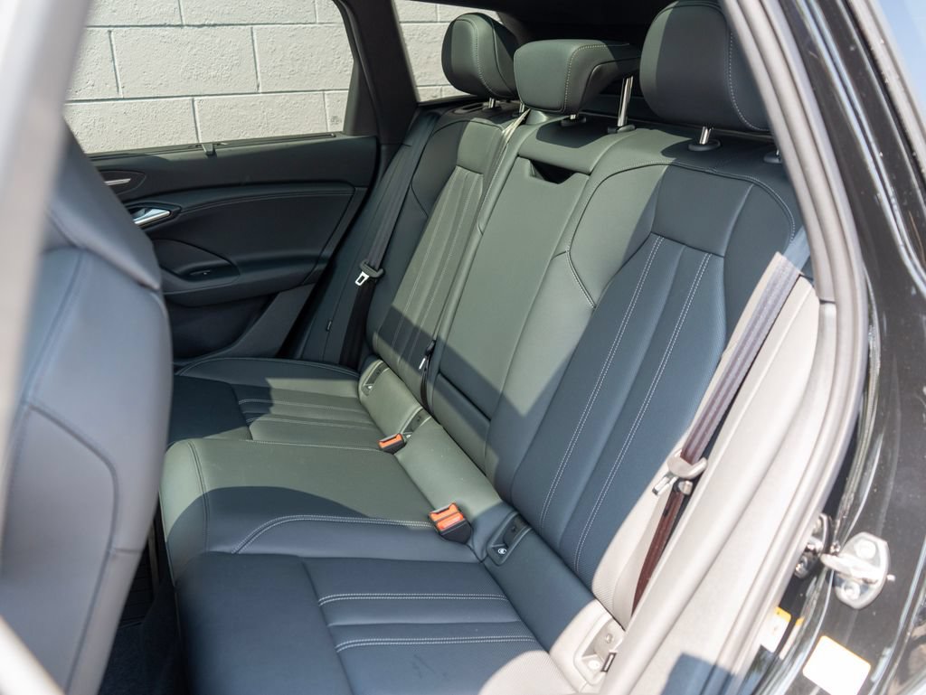 New 2027 Audi Q6 e-tron Premium Plus AWD/4WD image 9