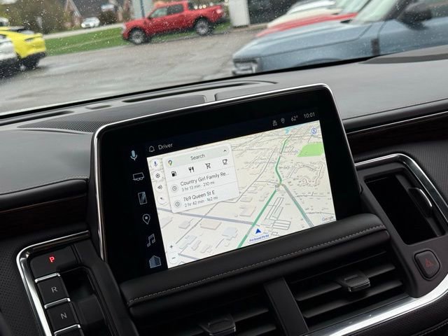 Used 2024 Chevrolet Tahoe Premier AWD/4WD image 3