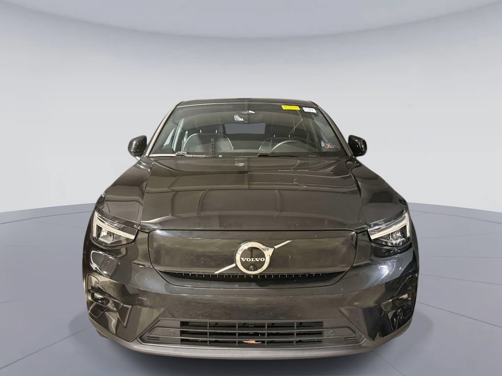 Used 2023 Volvo C40 P8 Recharge Plus w/ Climate Package AWD/4WD image 2