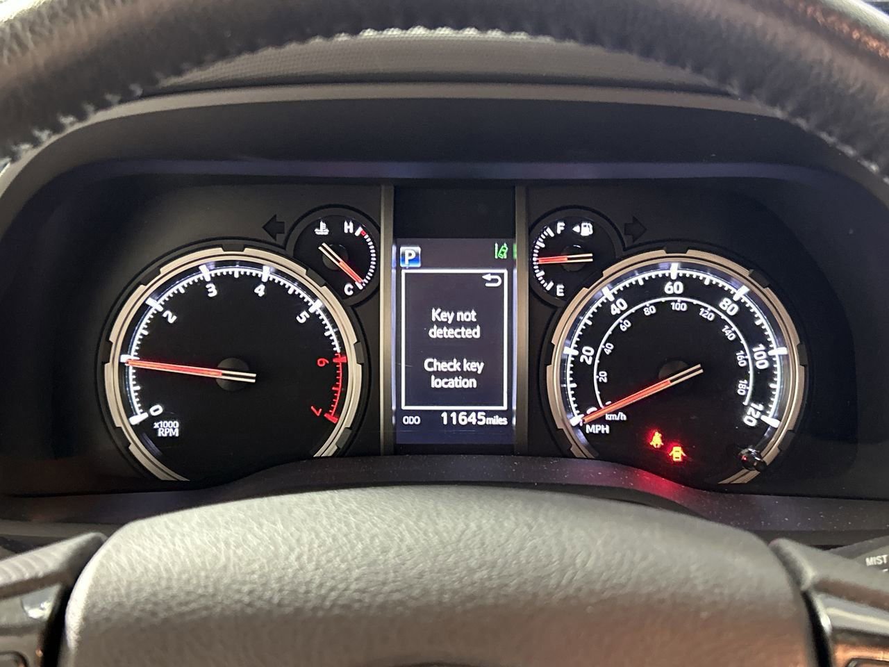 Used 2024 Toyota 4Runner TRD Off-Road Premium w/ Off Road Premium Plus Package AWD/4WD image 16