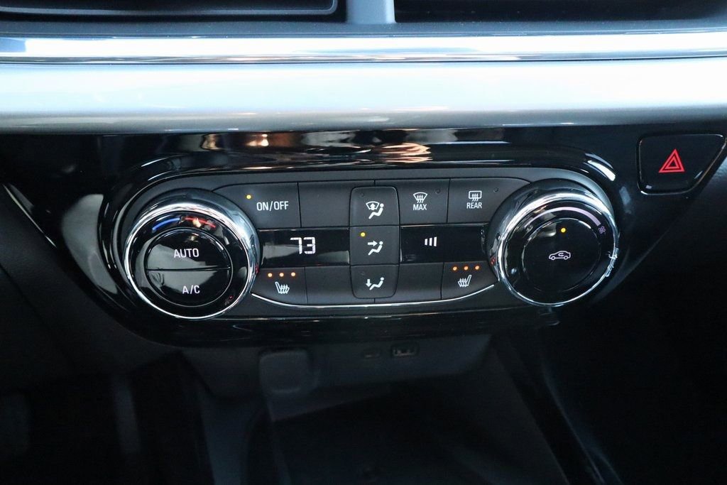 New 2026 Chevrolet Trax LT w/ Sunroof Package image 7