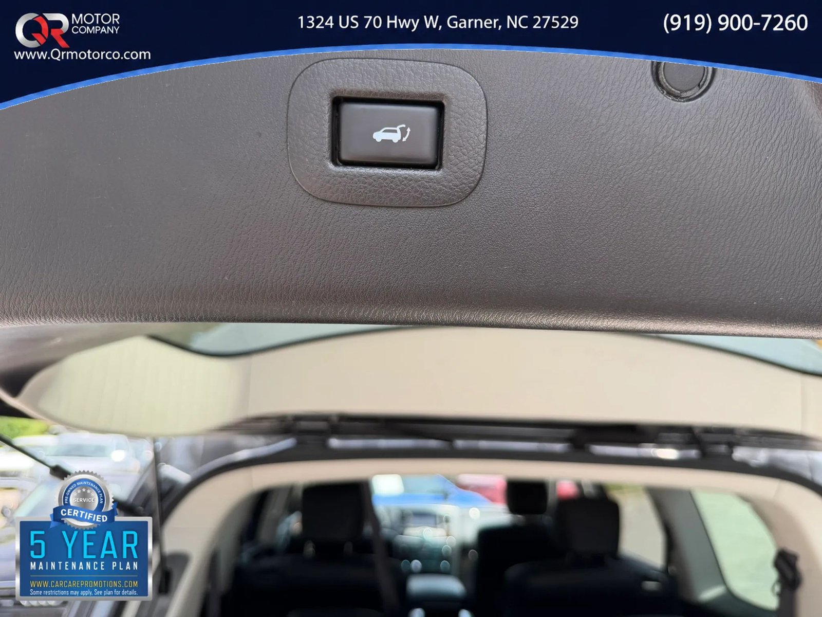Used 2017 INFINITI QX80 4WD w/ Driver Assistance Package image 32