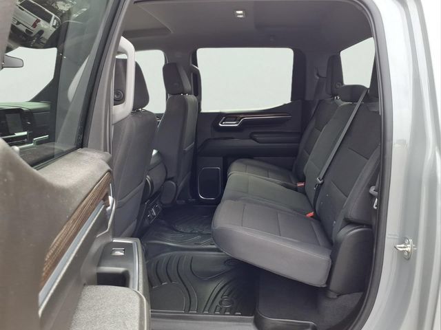 Used 2024 Chevrolet Silverado 1500 LT AWD/4WD image 11
