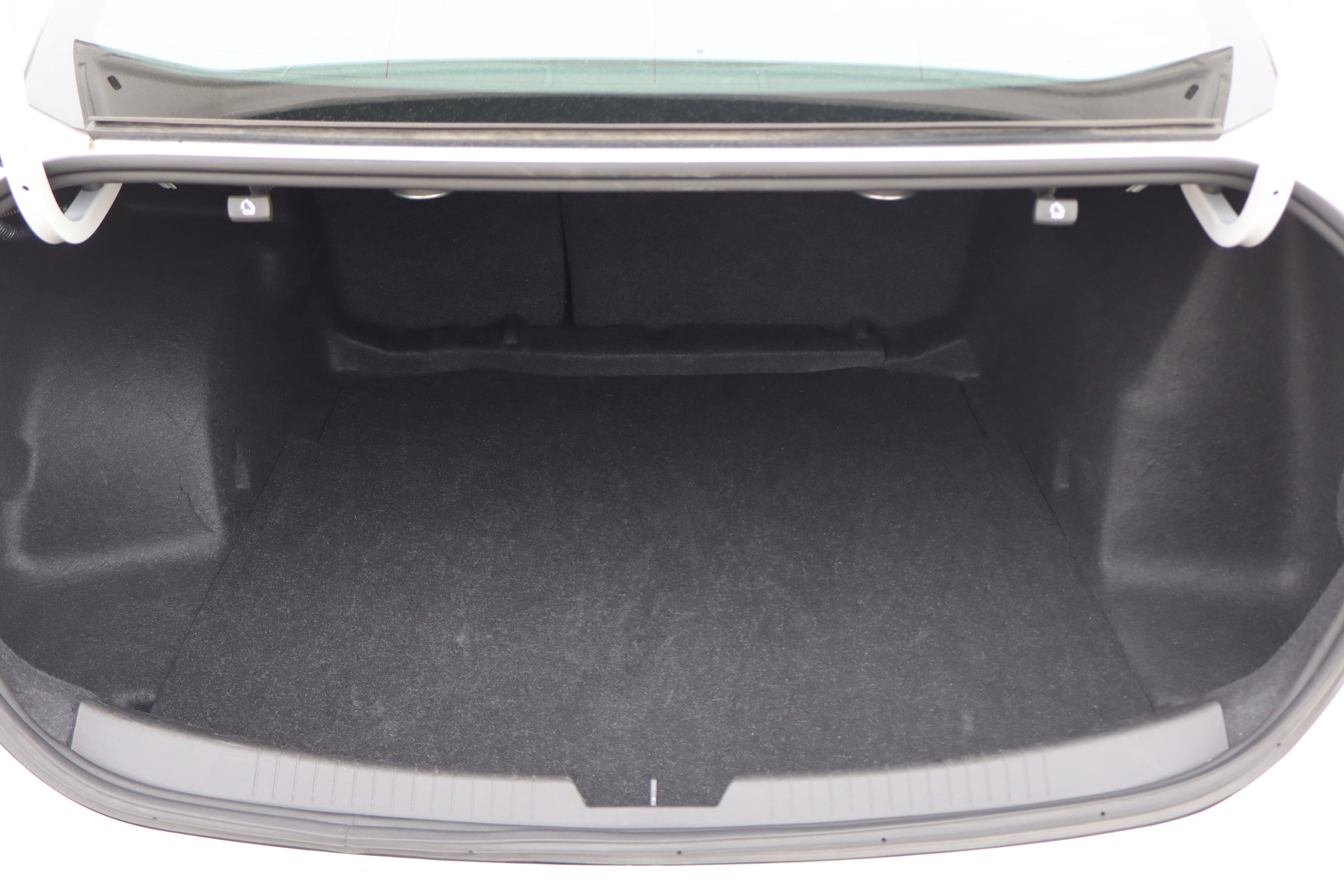 Used 2024 Chevrolet Malibu LT image 26