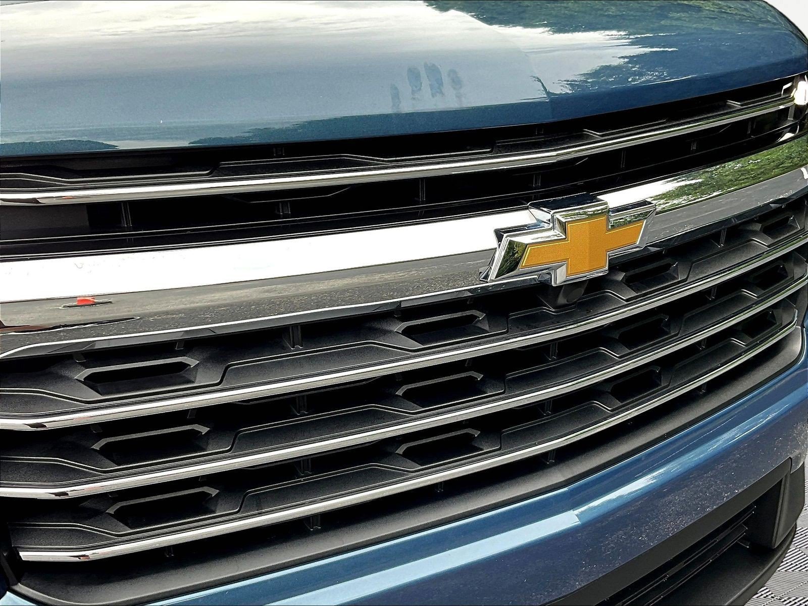 Used 2025 Chevrolet Traverse LT w/ Sun and Wheel Package AWD/4WD image 34