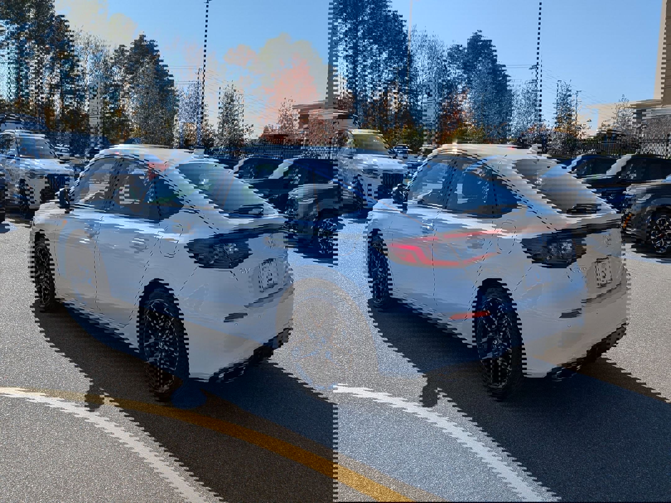 Used 2024 Honda Civic Sport Touring image 5