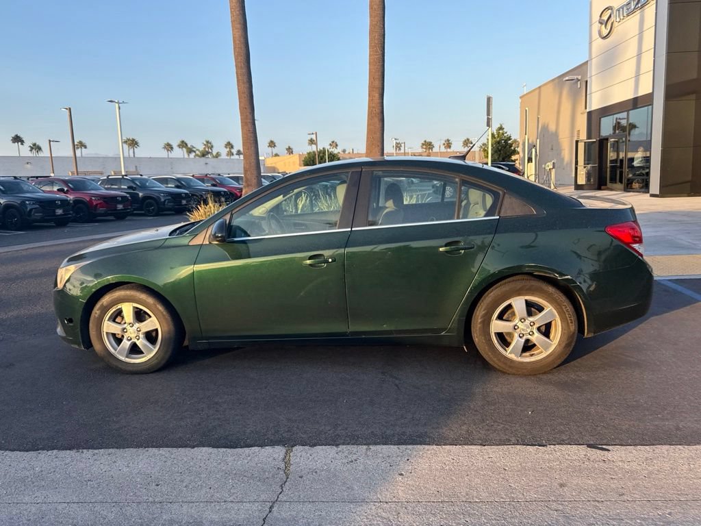 Used 2014 Chevrolet Cruze LT w/ Technology Package FWD image 7