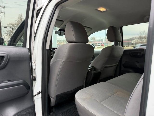 Used 2023 Toyota Tacoma SR image 15