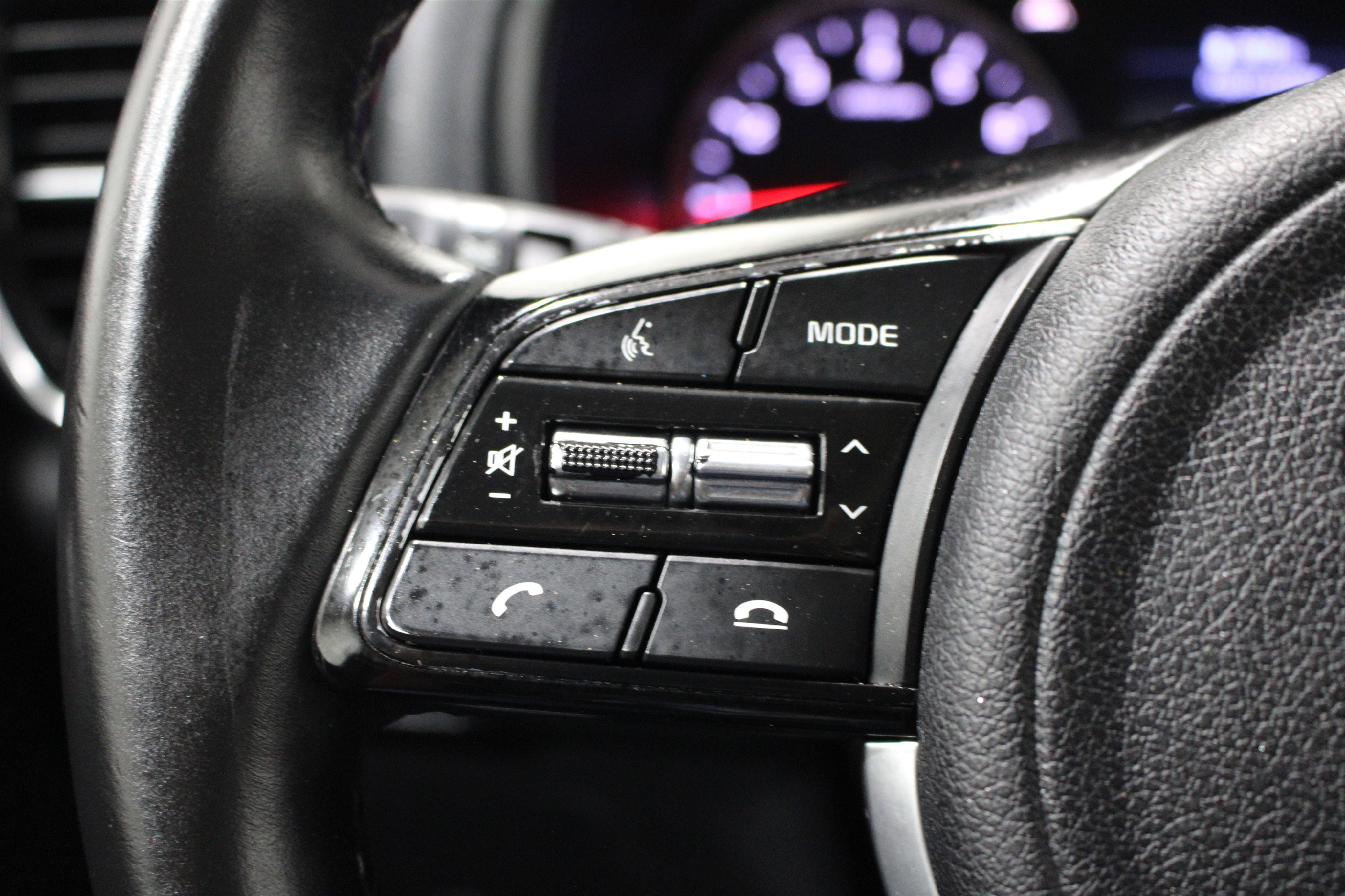 Used 2021 Kia Sportage EX w/ EX Technology Package FWD image 11