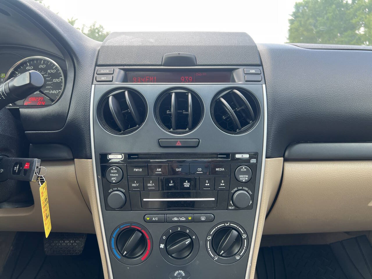 Used 2006 MAZDA MAZDA6 s FWD image 14
