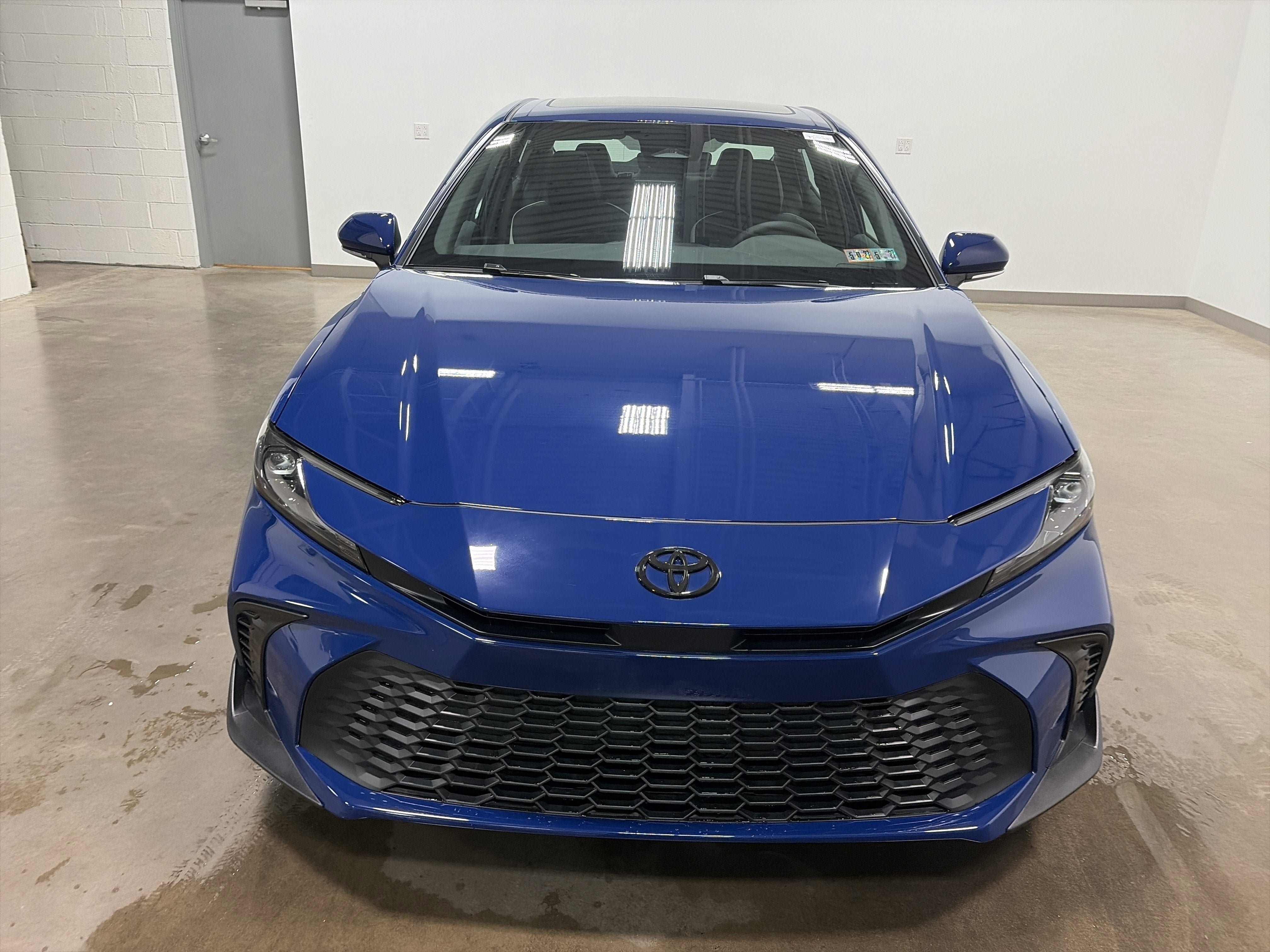 New 2026 Toyota Camry SE AWD/4WD image 7