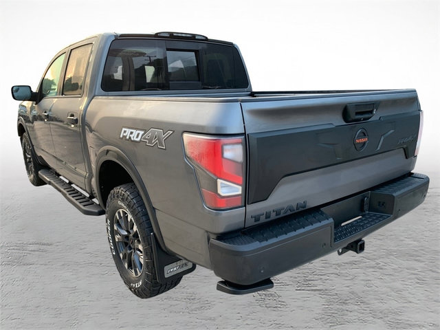 Used 2021 Nissan Titan PRO-4X w/ Pro-4x Convenience Package AWD/4WD image 4