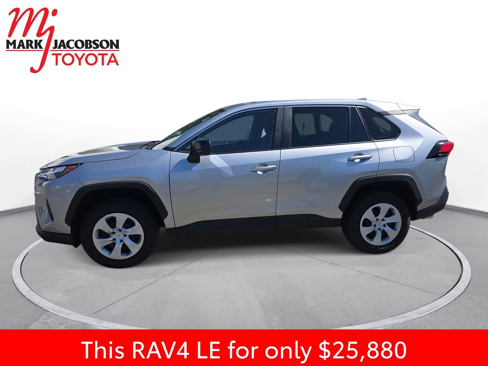 Used 2023 Toyota RAV4 LE image 13