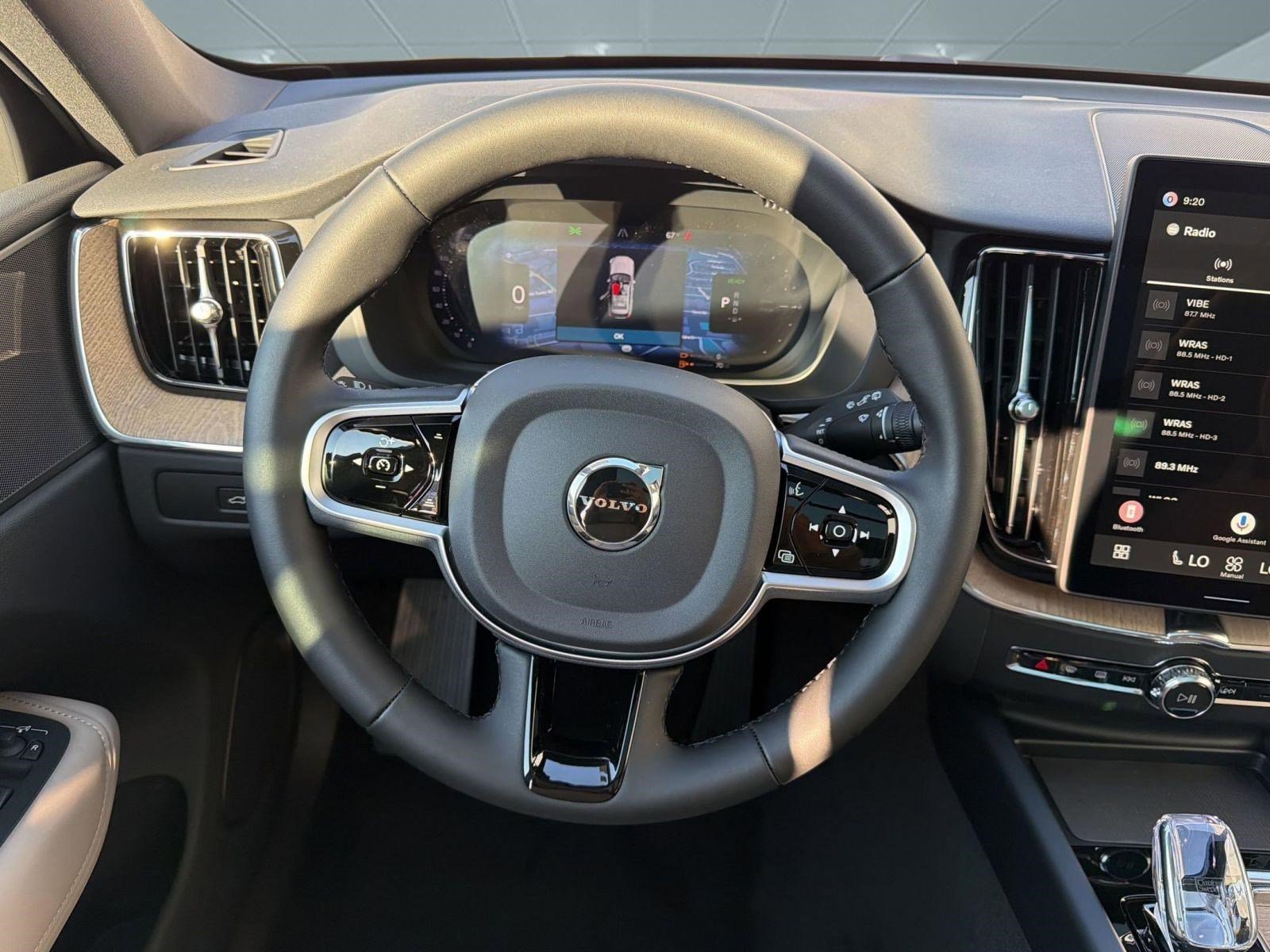 New 2026 Volvo XC60 T8 Core AWD/4WD image 16