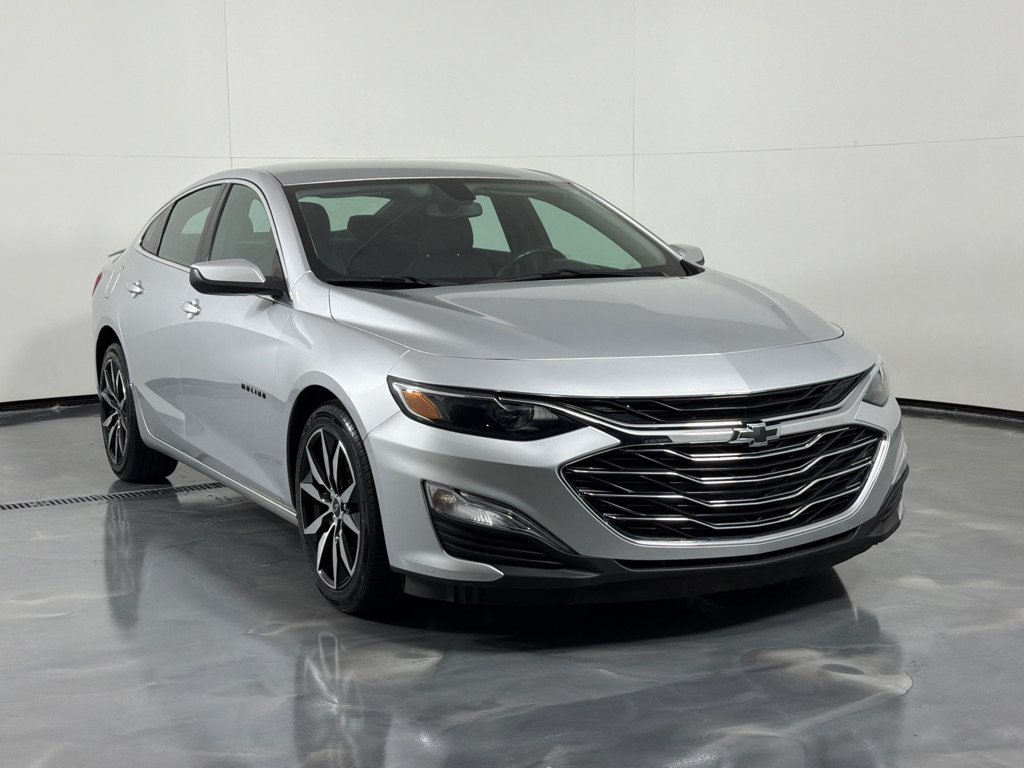 Used 2021 Chevrolet Malibu RS FWD image 3