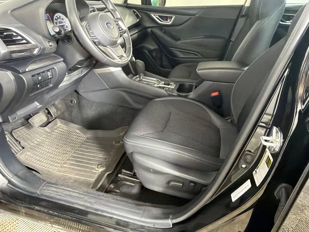 Used 2023 Subaru Forester Premium AWD/4WD image 10
