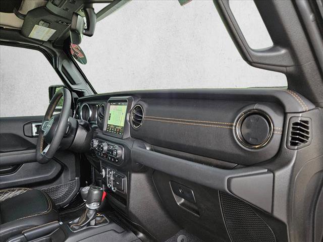 Used 2023 Jeep Gladiator Overland AWD/4WD image 22