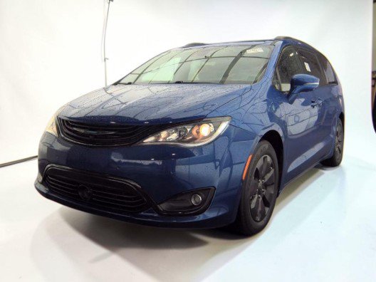Used 2019 Chrysler Pacifica Limited w/ Advanced Safetytec Group FWD image 4