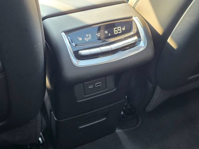 Used 2023 Cadillac XT6 Premium Luxury AWD/4WD image 35