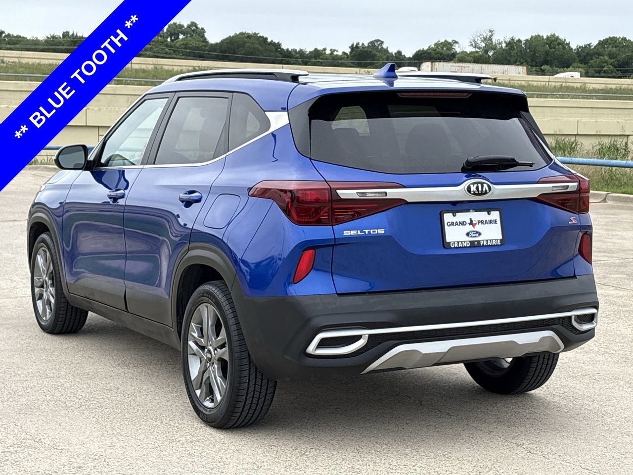 Used 2021 Kia Seltos S FWD image 6