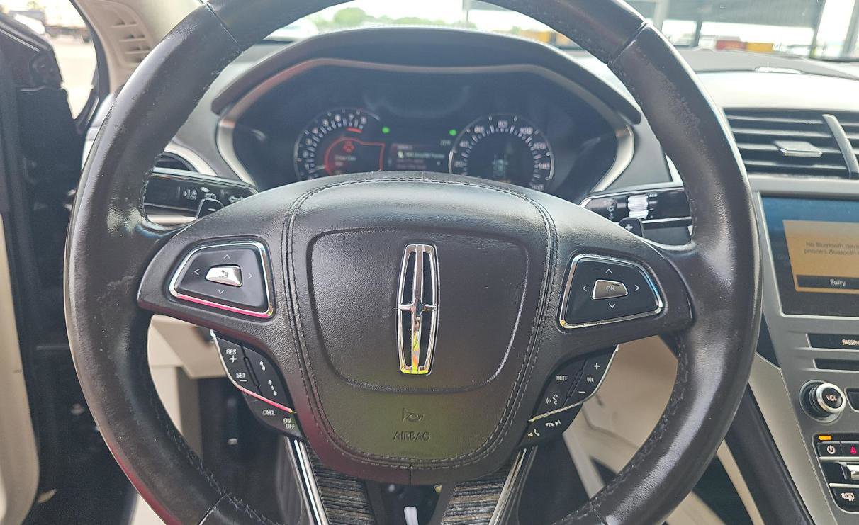 Used 2018 Lincoln MKZ Black Label w/ Technology Package image 10