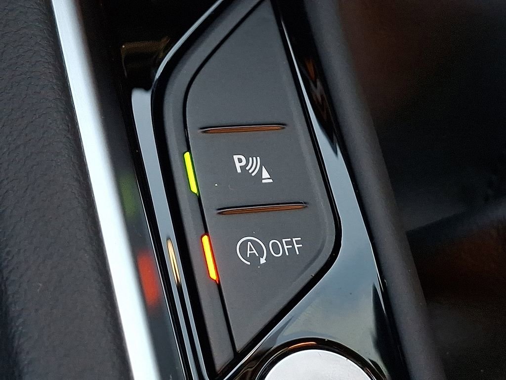 Used 2025 BMW Z4 M40i w/ Edition image 19