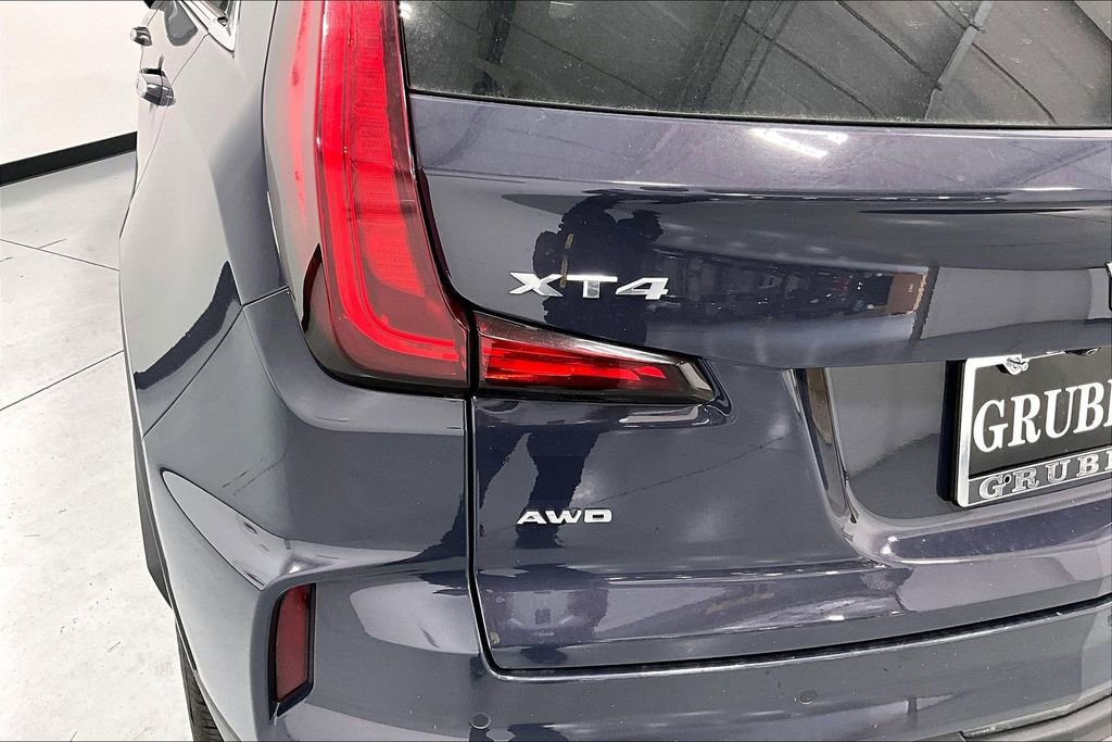 Used 2025 Cadillac XT4 Premium Luxury AWD/4WD image 31