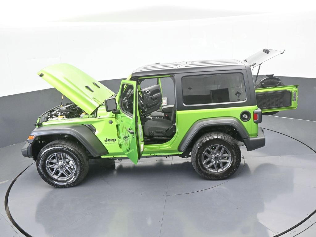 Used 2025 Jeep Wrangler Sport image 57