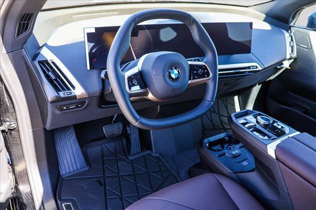 New 2026 BMW iX xDrive45 image 10