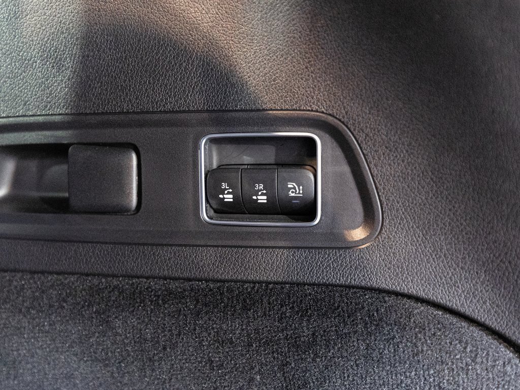 Certified 2024 Mercedes-Benz GLS 63 AMG 4MATIC image 36