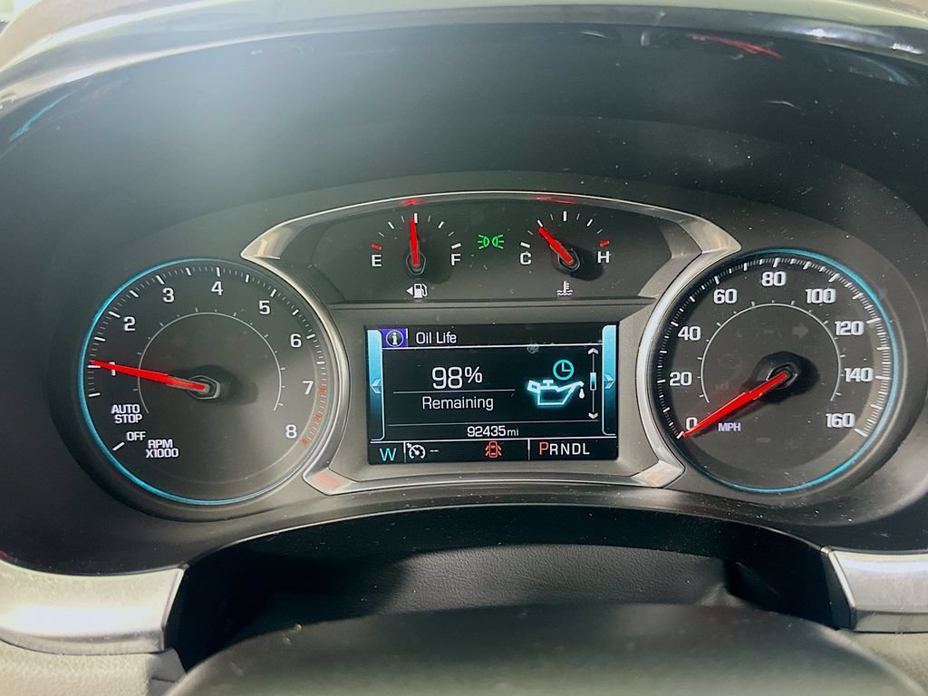 Used 2019 Chevrolet Traverse LT FWD image 24