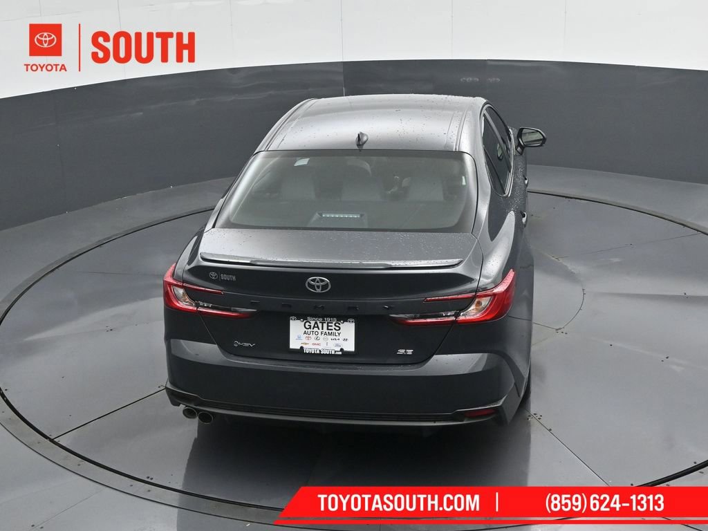 Used 2025 Toyota Camry SE FWD image 44
