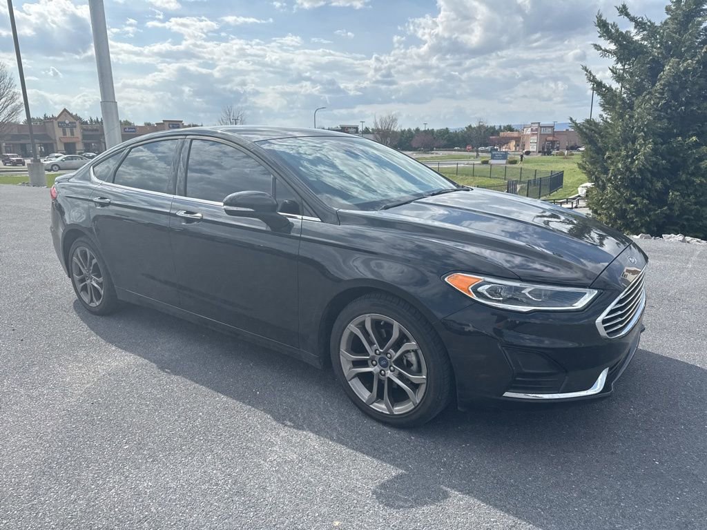 Used 2020 Ford Fusion SEL image 1