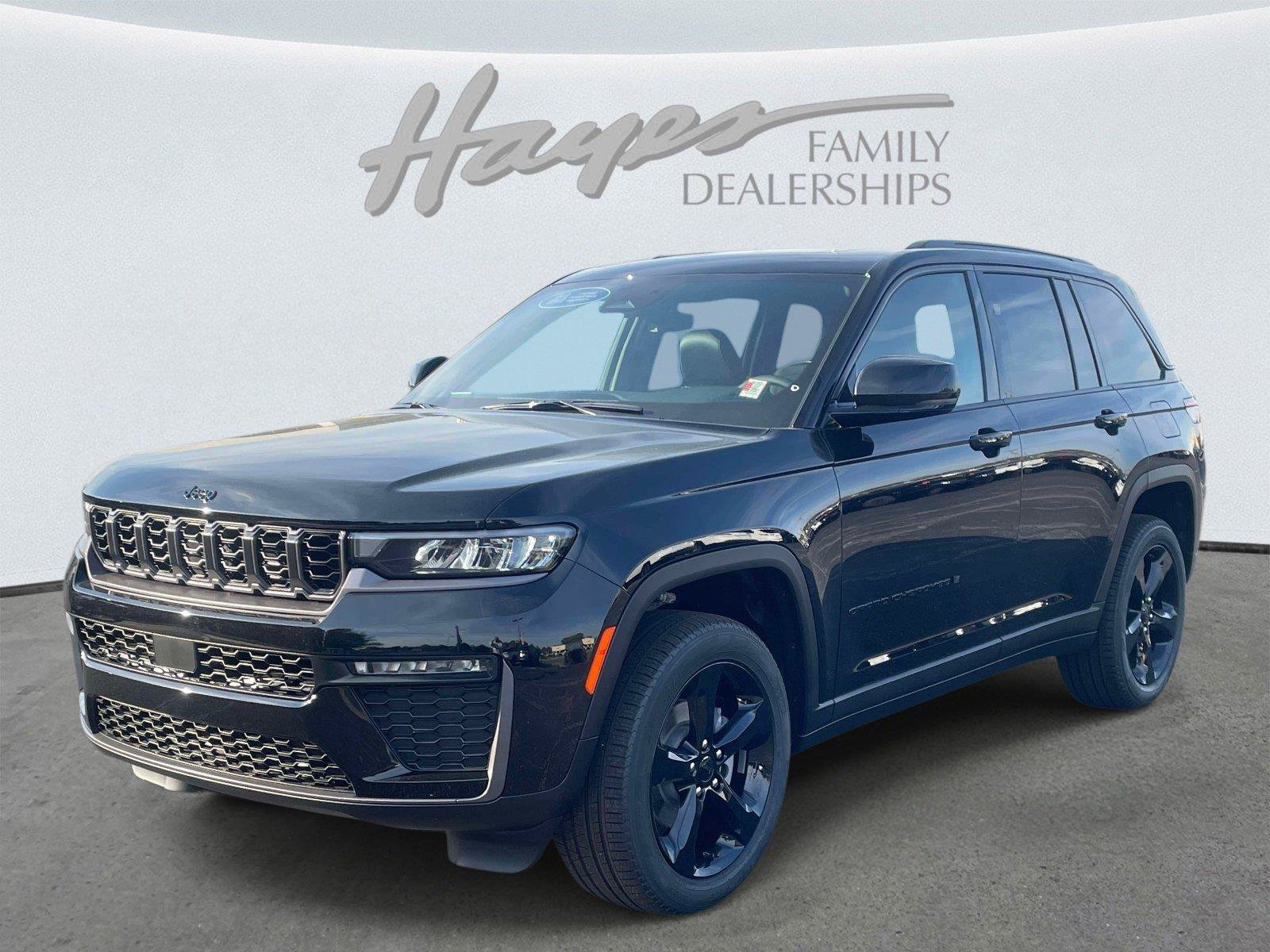 New 2026 Jeep Grand Cherokee Limited w/ Limited Altitude Package AWD/4WD image 7