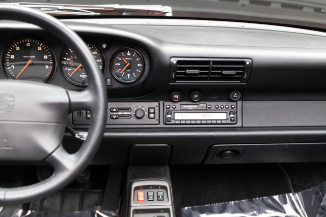 Used 1997 Porsche 911 Carrera RWD image 8