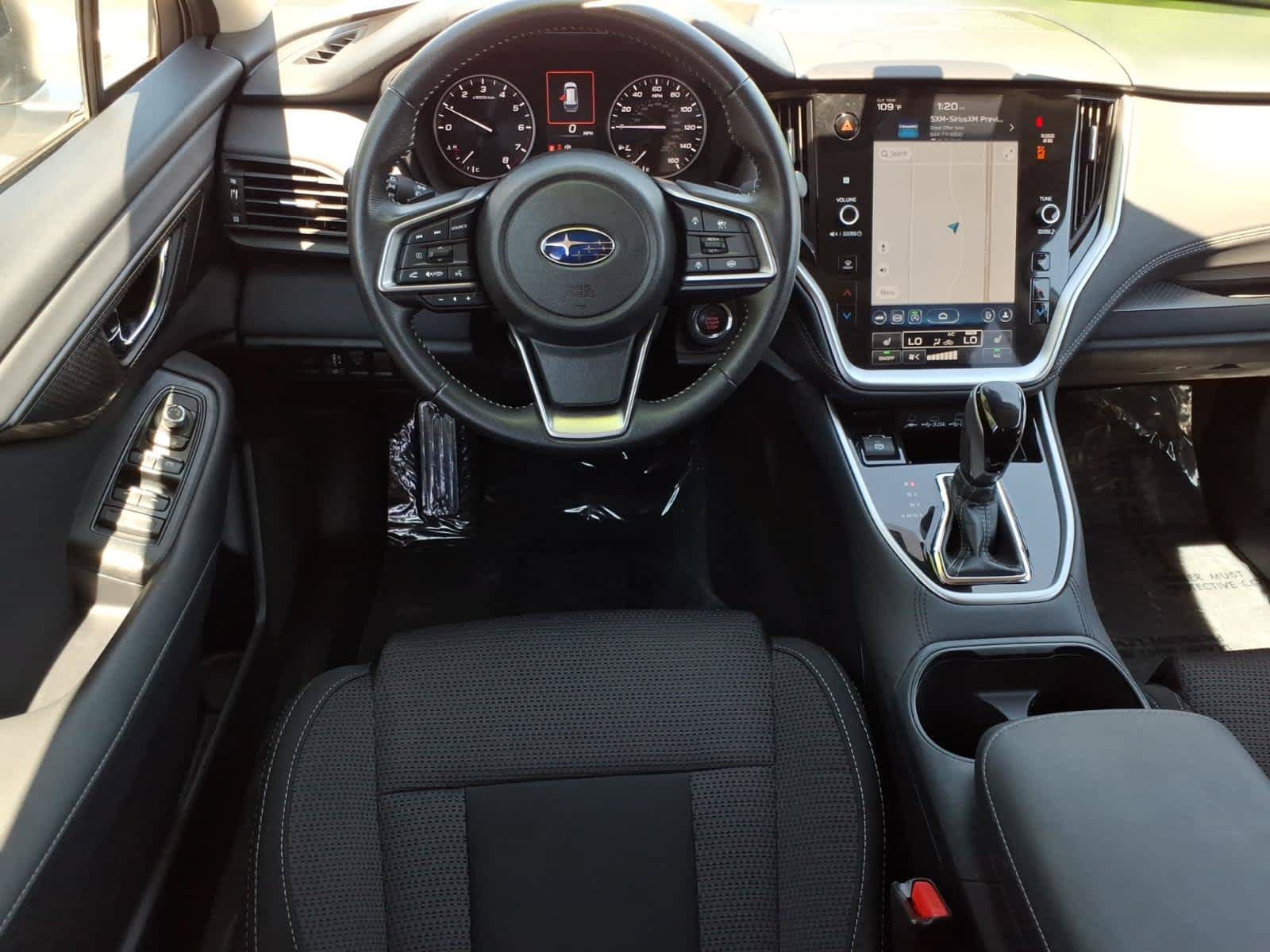 Used 2025 Subaru Outback Premium AWD/4WD image 32